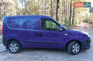 Грузовой фургон Fiat Doblo 2011 в 