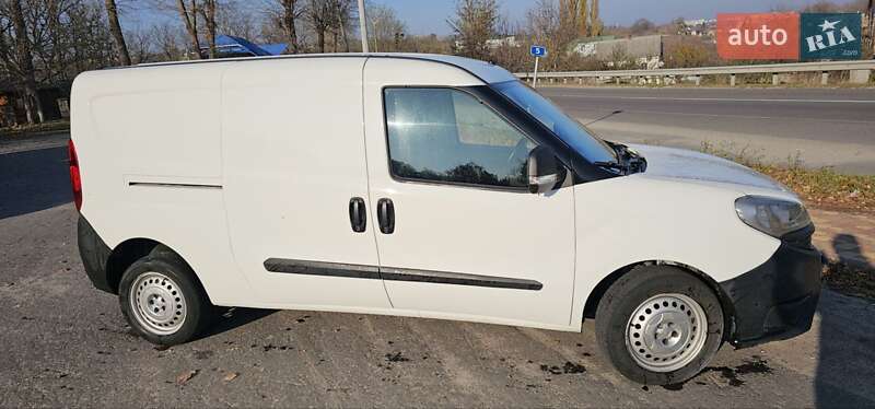 Грузовой фургон Fiat Doblo 2017 в Обухове фото 10 Грузовой фургон Fiat Doblo 2017 в Обухове