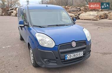 Вантажний фургон Fiat Doblo 2011 в Чернігові