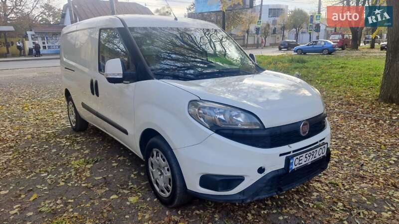 Грузовой фургон Fiat Doblo 2015 в Черновцах