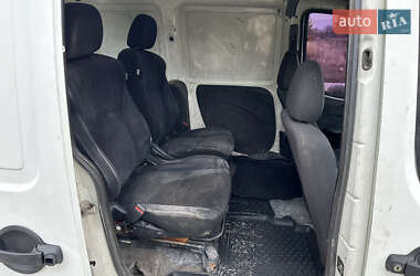 Грузопассажирский фургон Fiat Doblo 2006 в Сумах