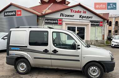 Минивэн Fiat Doblo 2004 в 