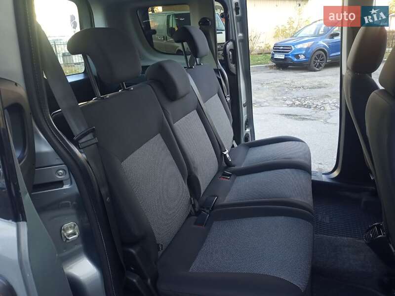 Минивэн Fiat Doblo 2013 в Киеве