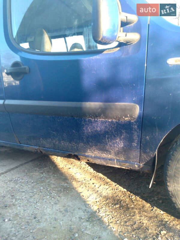 Минивэн Fiat Doblo 2006 в Киеве