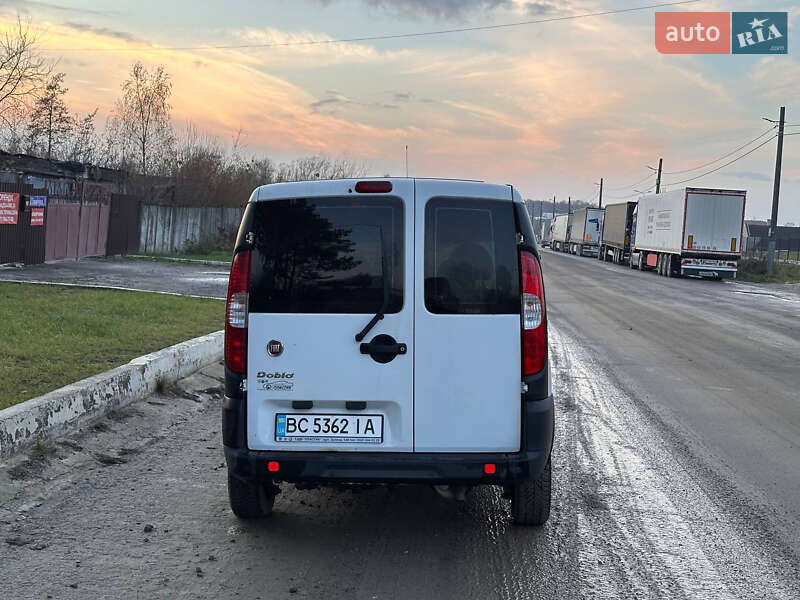 Минивэн Fiat Doblo 2015 в Львове фото 9 Минивэн Fiat Doblo 2015 в Львове