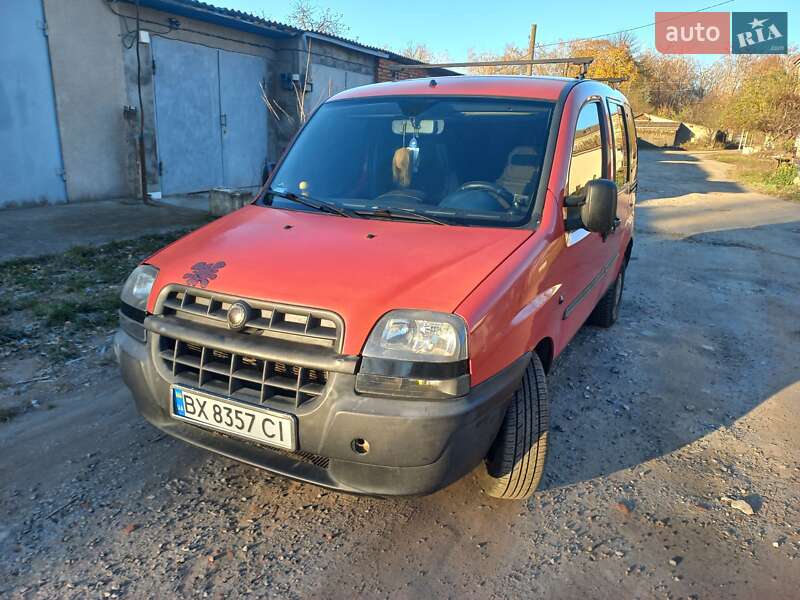 Минивэн Fiat Doblo 2003 в Староконстантинове