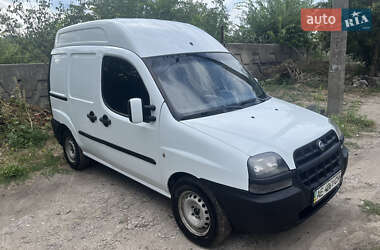 Вантажний фургон Fiat Doblo 2004 в Дніпрі