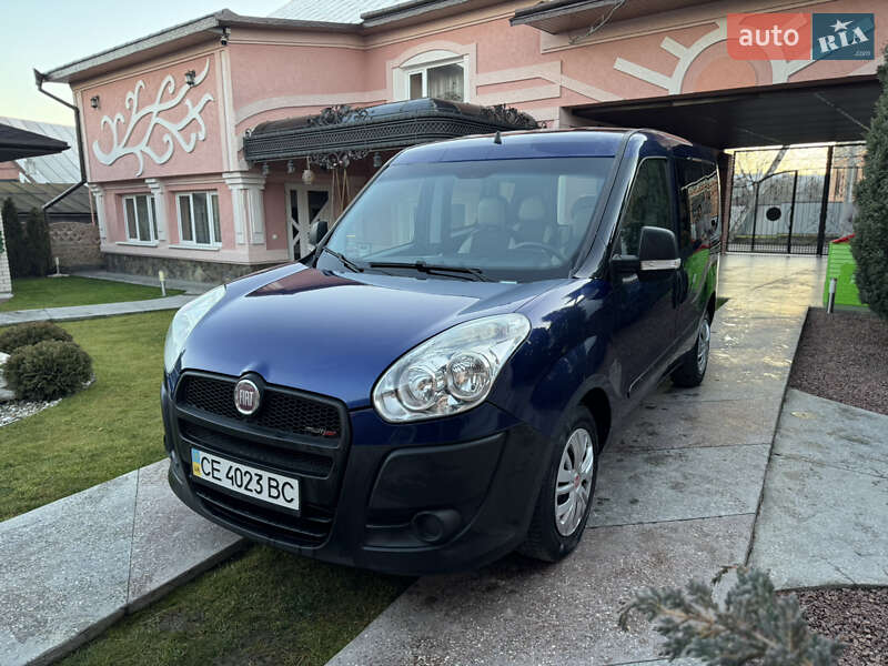 Минивэн Fiat Doblo 2010 в Черновцах