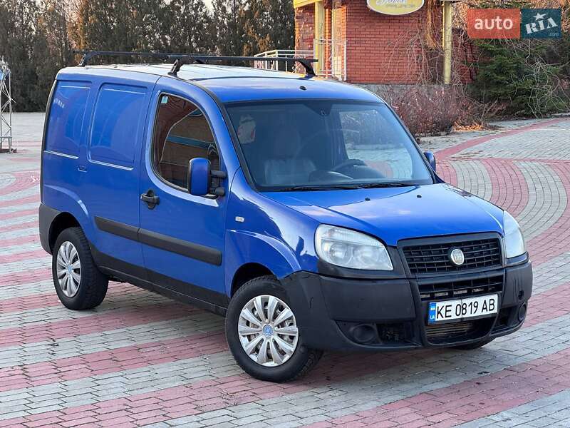 Вантажний фургон Fiat Doblo 2006 в Запоріжжі