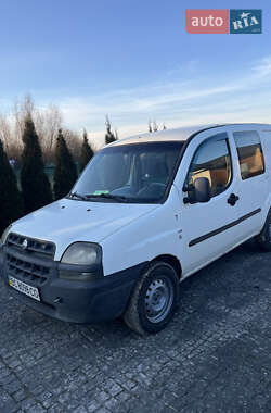 Вантажний фургон Fiat Doblo 2005 в Львові