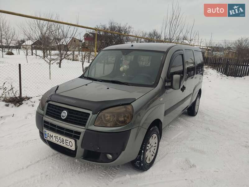 Мінівен Fiat Doblo 2007 в Малині