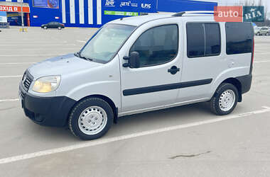 Мінівен Fiat Doblo 2011 в Кам'янець-Подільському