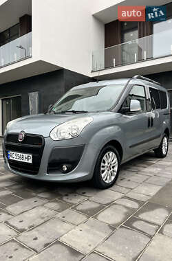 Минивэн Fiat Doblo 2010 в Киеве