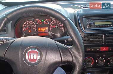 Минивэн Fiat Doblo 2010 в 
