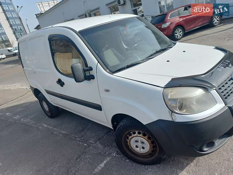 Другие грузовики Fiat Doblo 2011 в Киеве