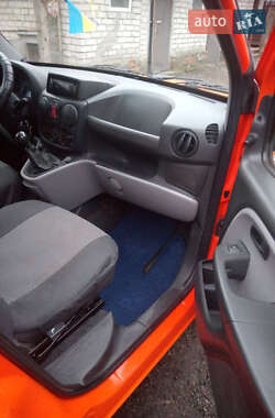 Минивэн Fiat Doblo 2008 в 