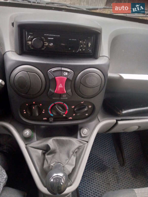 Минивэн Fiat Doblo 2008 в Полтаве