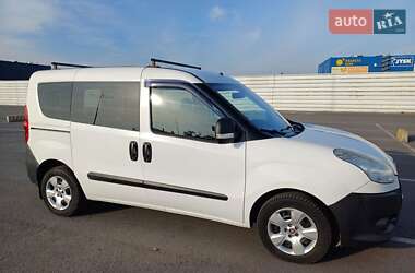 Минивэн Fiat Doblo 2012 в 