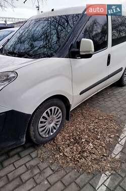 Минивэн Fiat Doblo 2012 в 