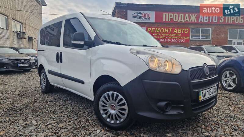 Минивэн Fiat Doblo 2010 в Смеле