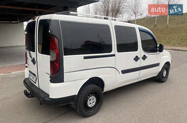 Минивэн Fiat Doblo 2008 в Киеве