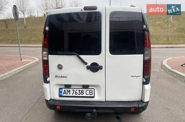 Минивэн Fiat Doblo 2008 в Киеве