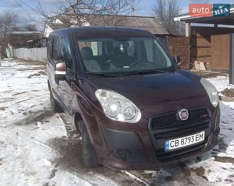 Минивэн Fiat Doblo 2013 в Репках