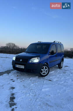 Минивэн Fiat Doblo 2007 в Киеве