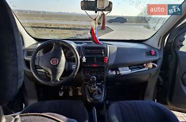Мінівен Fiat Doblo 2011 в 