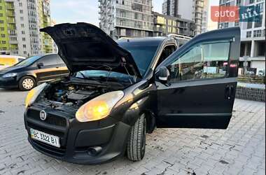 Минивэн Fiat Doblo 2012 в 