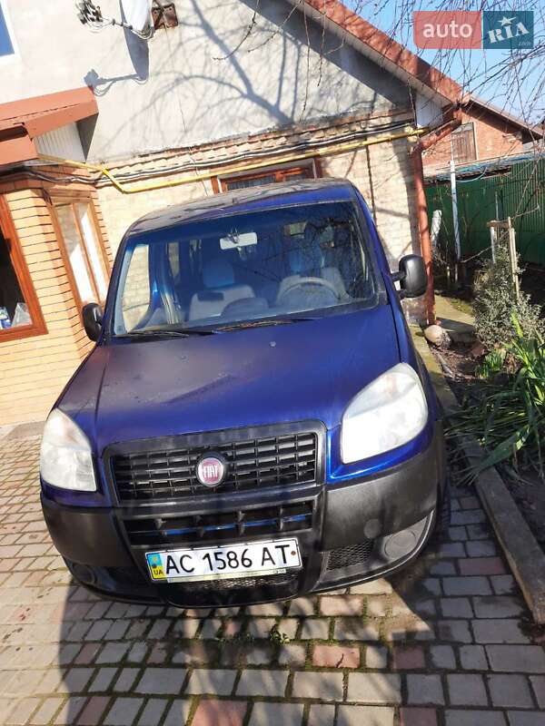 Мінівен Fiat Doblo 2008 в Нововолинську