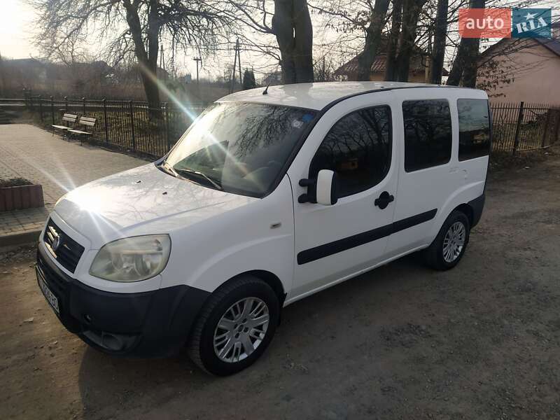 Мінівен Fiat Doblo 2008 в 