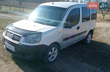 Fiat Doblo 2012
