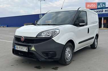 Грузовой фургон Fiat Doblo 2017 в 