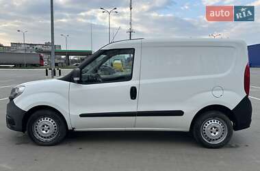 Грузовой фургон Fiat Doblo 2017 в 
