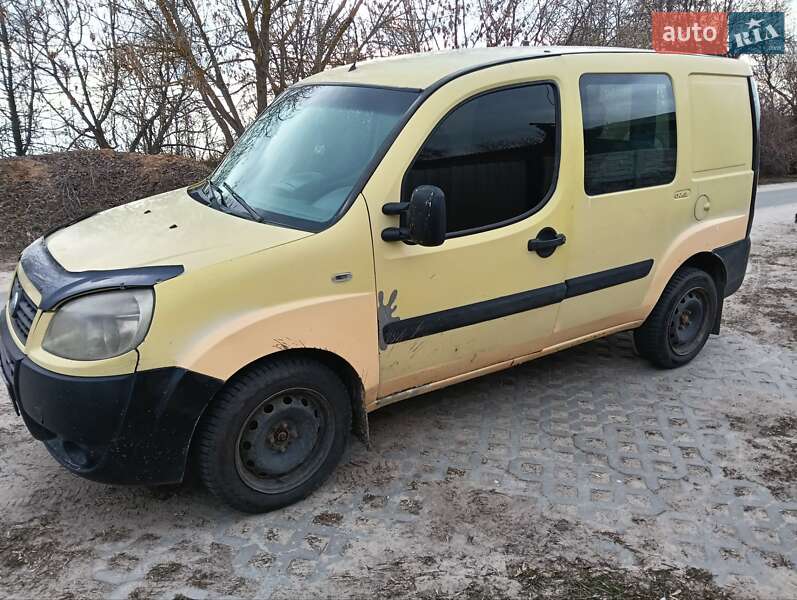 Минивэн Fiat Doblo 2006 в Макарове