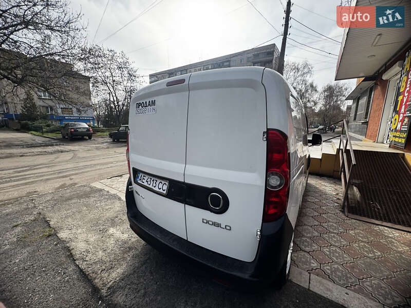 Грузовой фургон Fiat Doblo 2013 в Славянске