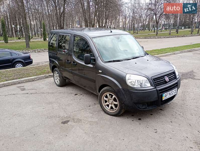 Fiat Doblo 2012