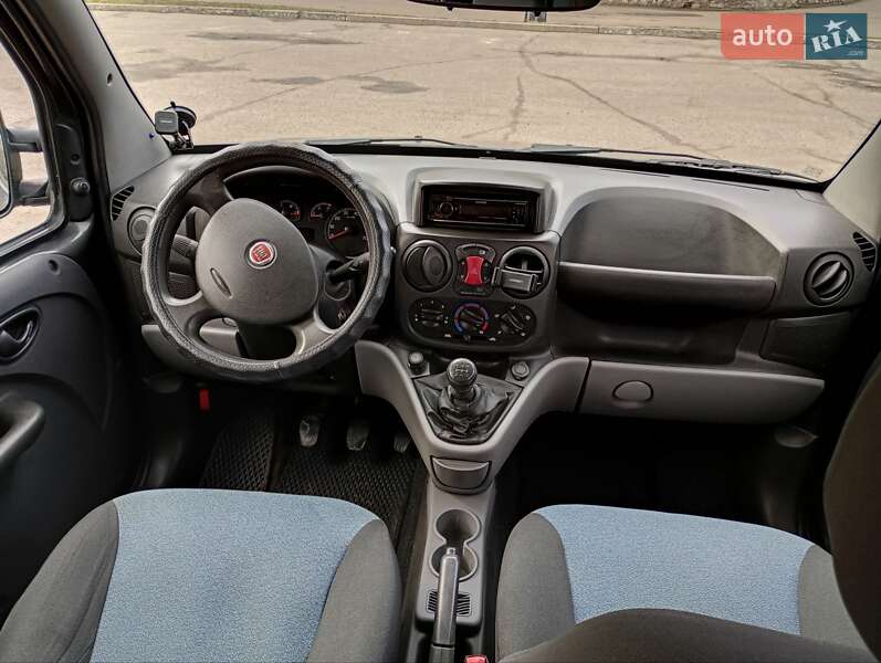 Минивэн Fiat Doblo 2012 в Харькове