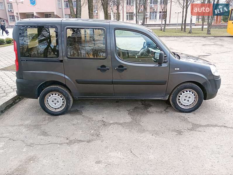 Минивэн Fiat Doblo 2012 в Харькове
