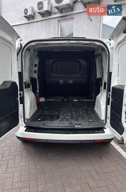 Грузовой фургон Fiat Doblo 2015 в 