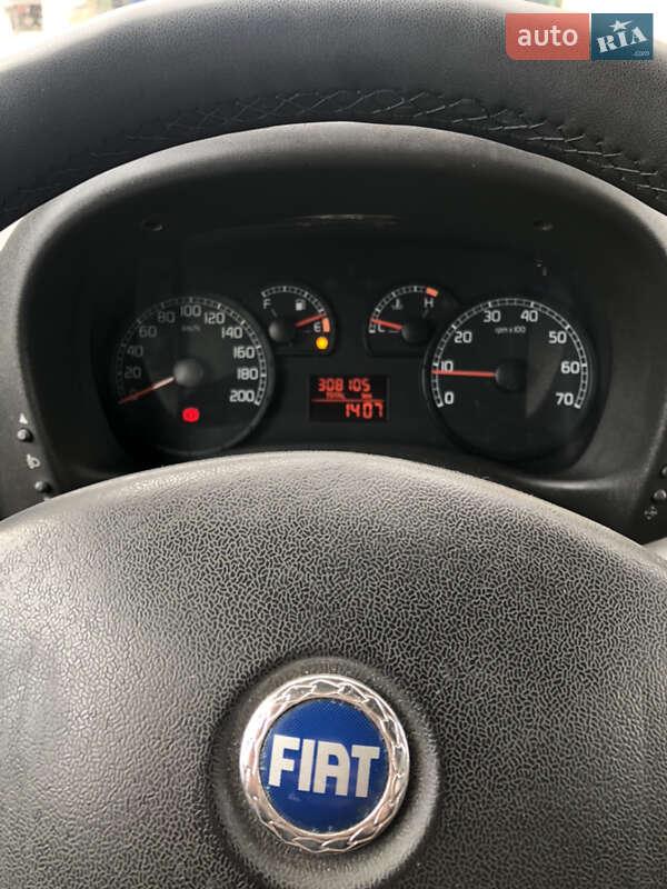 Мінівен Fiat Doblo 2006 в Хмельницькому