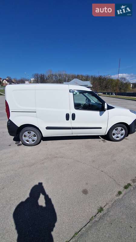 Грузовой фургон Fiat Doblo 2010 в Запорожье