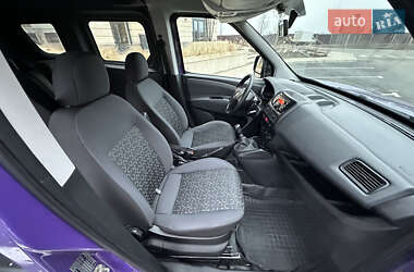 Минивэн Fiat Doblo 2011 в 