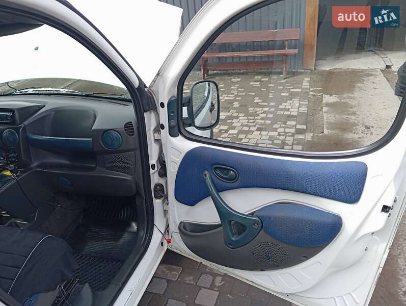 Мінівен Fiat Doblo 2003 в Летичіві