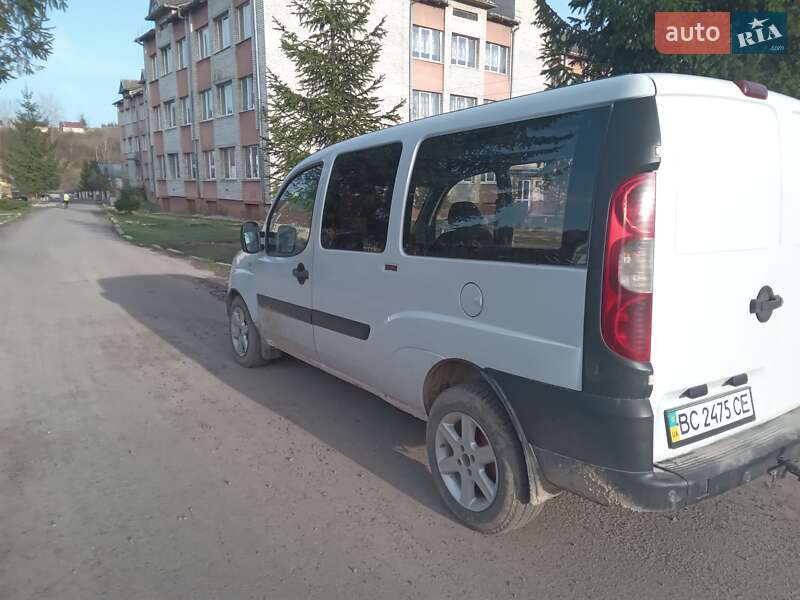 Минивэн Fiat Doblo 2006 в Турке