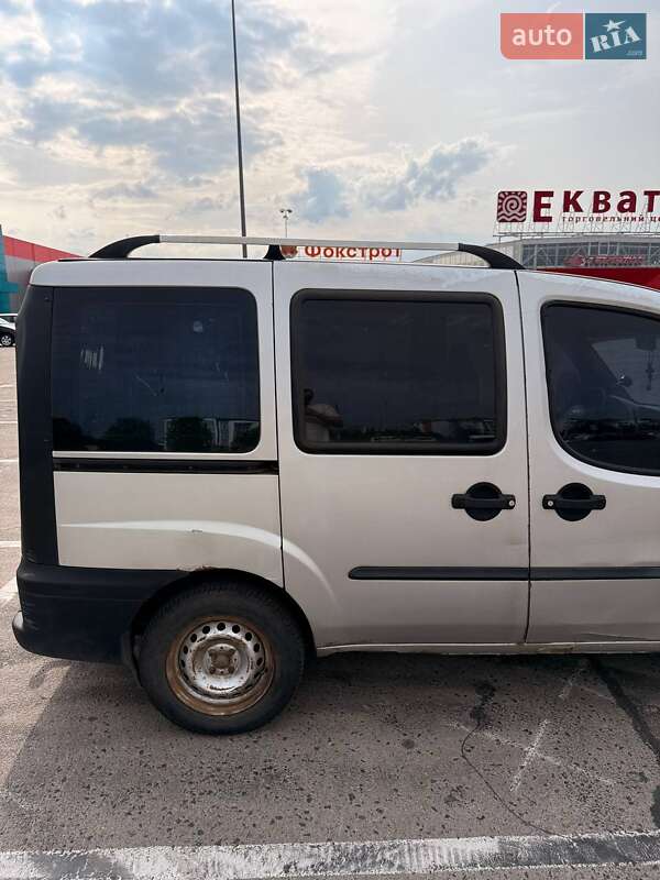 Минивэн Fiat Doblo 2003 в Ровно