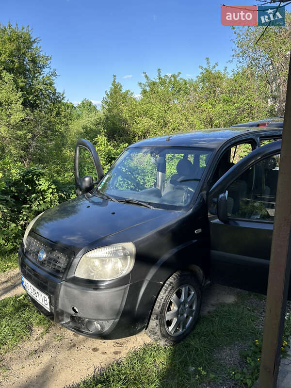 Минивэн Fiat Doblo 2006 в 