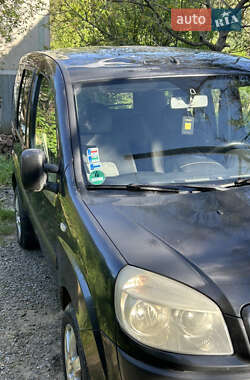 Минивэн Fiat Doblo 2006 в 