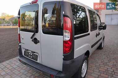 Мінівен Fiat Doblo 2011 в 